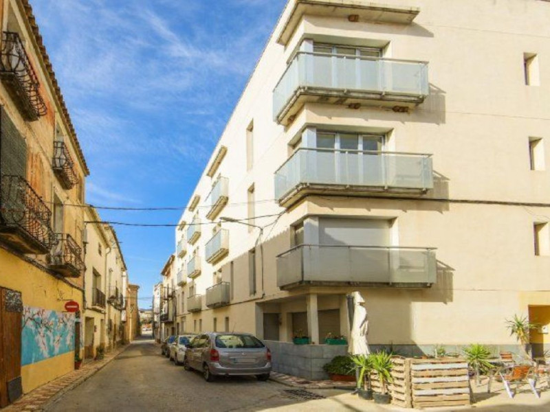 Obra nueva 930000459 en Riba-Roja d'Ebre (Revista) photo 3