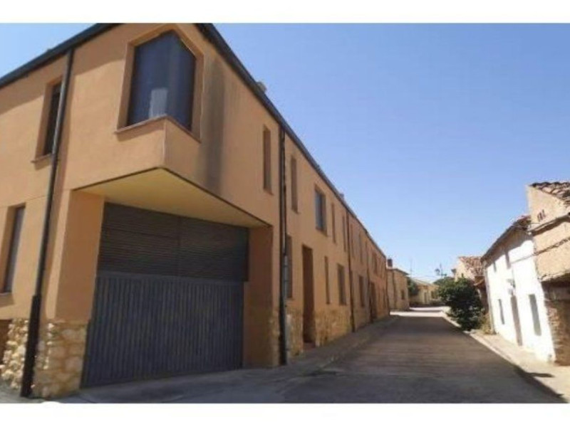 Casa o chalet en venta en Calle de la Iglesia, Polendos Cottages
photo 4