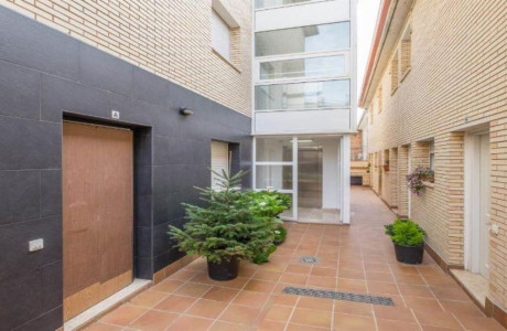 Продажа квартиры в , Sant Feliù de Codines photo 1