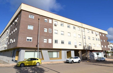 Mieszkanie na sprzedaż w Calle Luis Vélez de Guevara, Plasencia photo 1