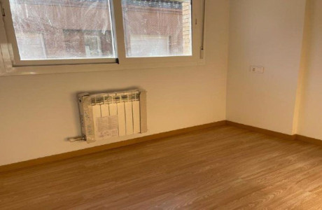 Таунхаус на продажу в , Venta de Baños photo 3