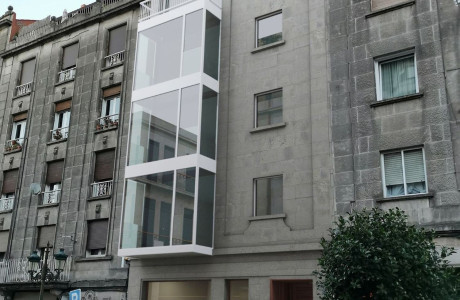 Apartment for sale in Calle Vázquez Valera, 3, Vigo thumbnail 1