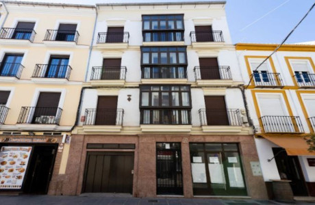 Продажа квартиры в Calle Calzada, Antequera thumbnail 2