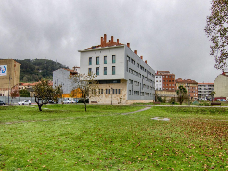 Sprzedaż mieszkania w Calle Cabanilles, 26, Villaviciosa
 photo 3