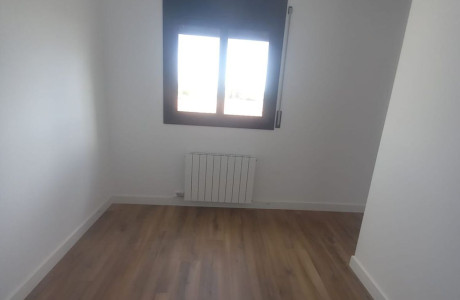 Таунхаус на продажу в , Castellet i la Gornal thumbnail 2