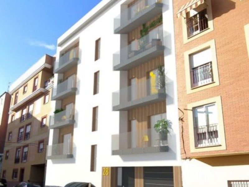 Sprzedaż poddasza w Calle Reyes Huertas, 28, Badajoz photo 2