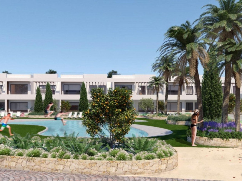 New construction Bungalow en Torrevieja in Torrevieja photo 3