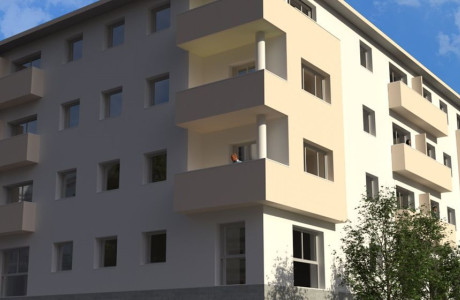 Piso en venta en , Olot photo 1