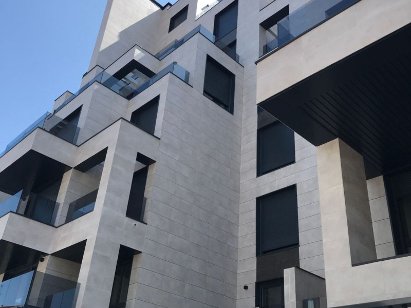 New construction Castellana Entretorres in Madrid photo 3