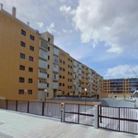Garaje en venta en  Calle de Un Americano en París , Zaragoza photo 2
