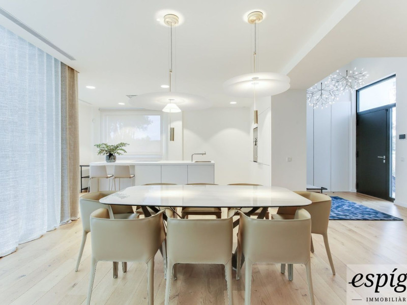 Venta de chalet independiente en Calle Rosás, 2, Sant Cugat del Vallès
 photo 4