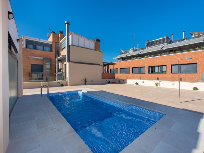 New construction Amoros 11 in Madrid photo 2
