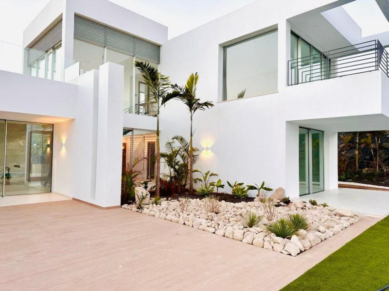 Новостройка Villa en La Caleta в Адехе photo 5