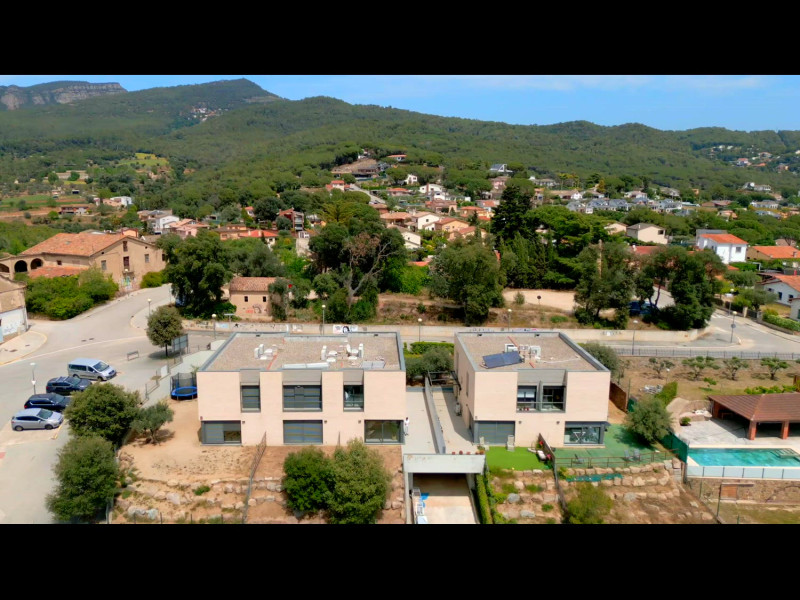 Nowa nieruchomość Residencial Montbui w Bigues i Riells photo 2