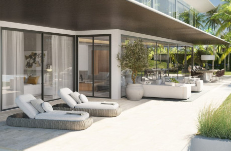 Chalet independiente en venta en Avenida Hacienda las chapas, 1, Marbella thumbnail 1