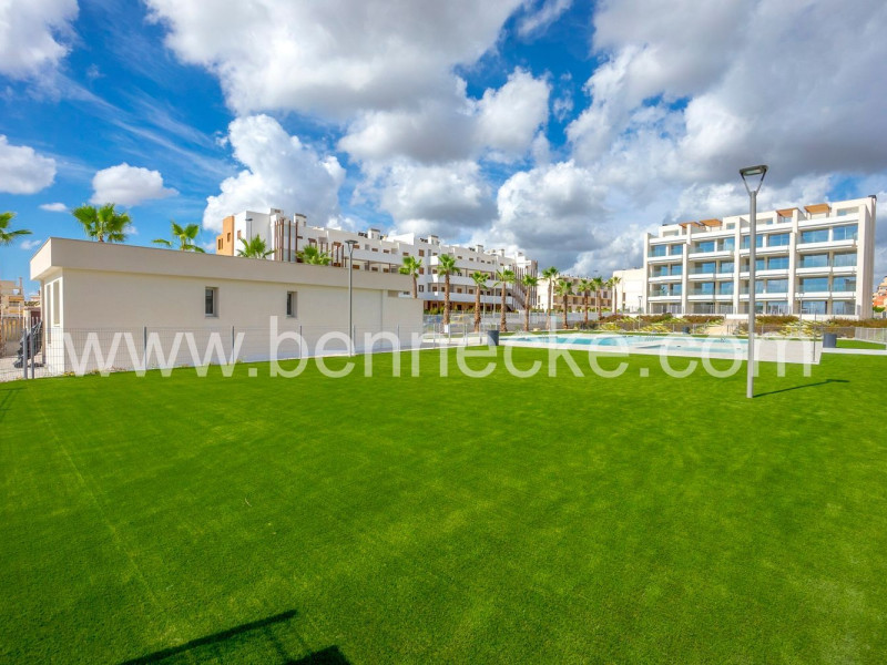 Obra nueva Apartamentos en La Zenia en Orihuela (Revista) photo 3