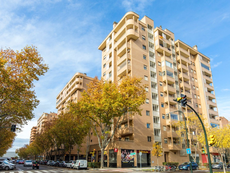 Obra nueva Adolfo Aznar en Zaragoza (Revista) photo 2