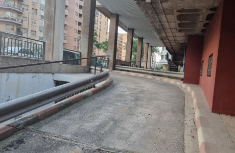 Garaje en venta en  Calle Vicente Berdusán, bloque c s/n , Zaragoza photo 4