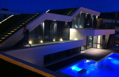 New build Roxos Diseño Super Luxury, Developments in Santiago de Compostela
thumbnail 2