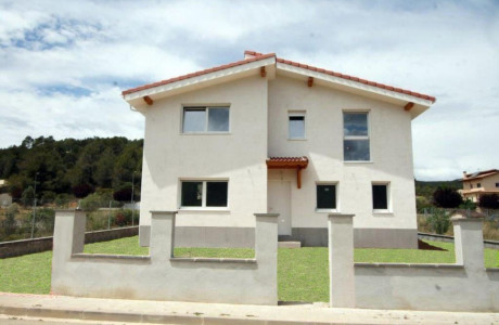 Promoción Chalet ecológico Olesa de Bonesvalls obra nueva en Olesa de Bonesvalls photo 1