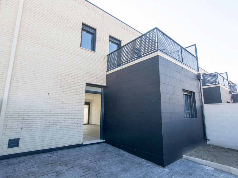 New construction Residencial Puerta de Alcántara, calle b, Olías del Rey in Olias del Rey photo 4