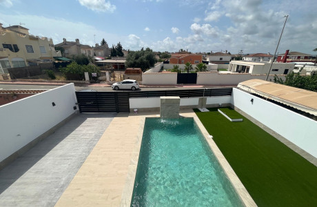 Promoción Villa independiente en El Oasis obra nueva en San Fulgencio photo 2