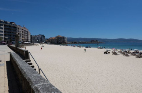 Apartment for sale in Rúa Ramón Cabanillas, Sanxenxo thumbnail 2