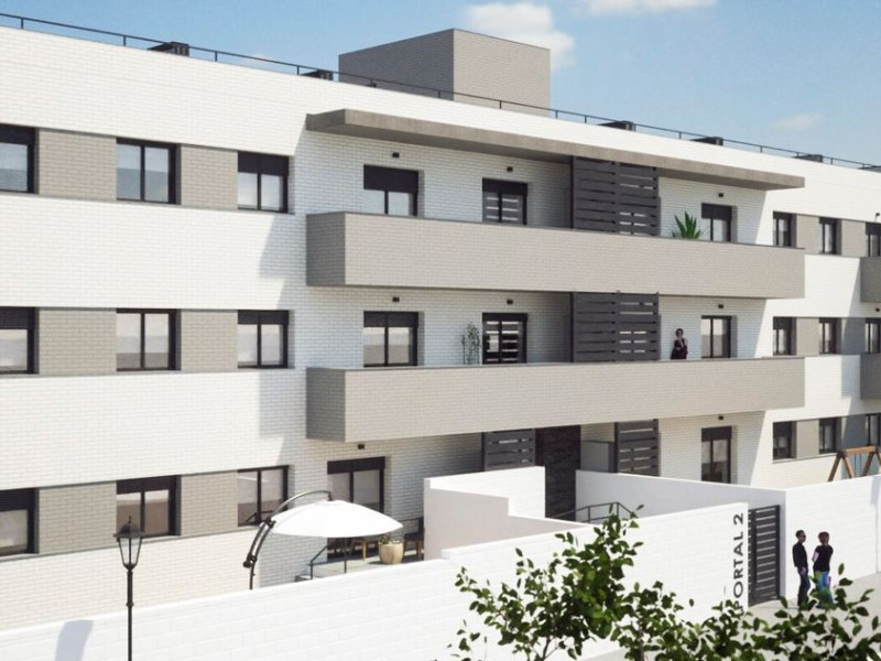 Residencial Mario Benedetti, Constructora de la Zona Sur