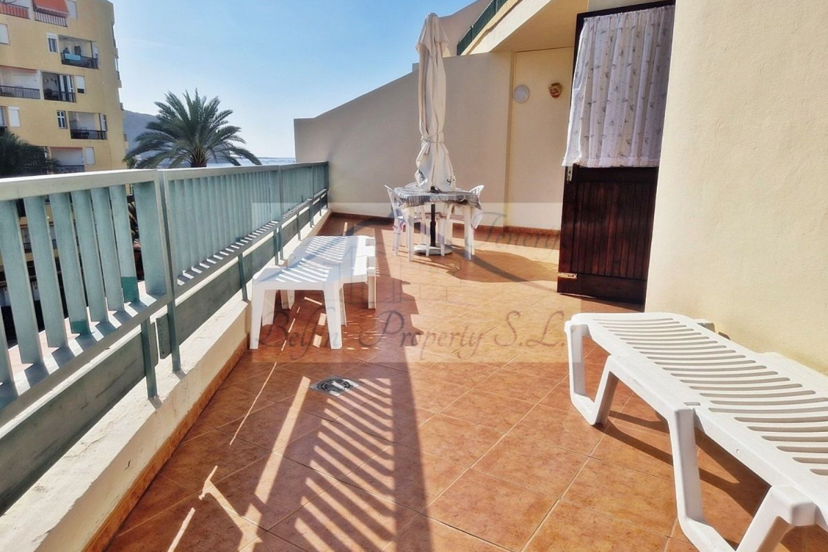 Sale of apartment in Paseo Maritimo, Arona
 photo 2