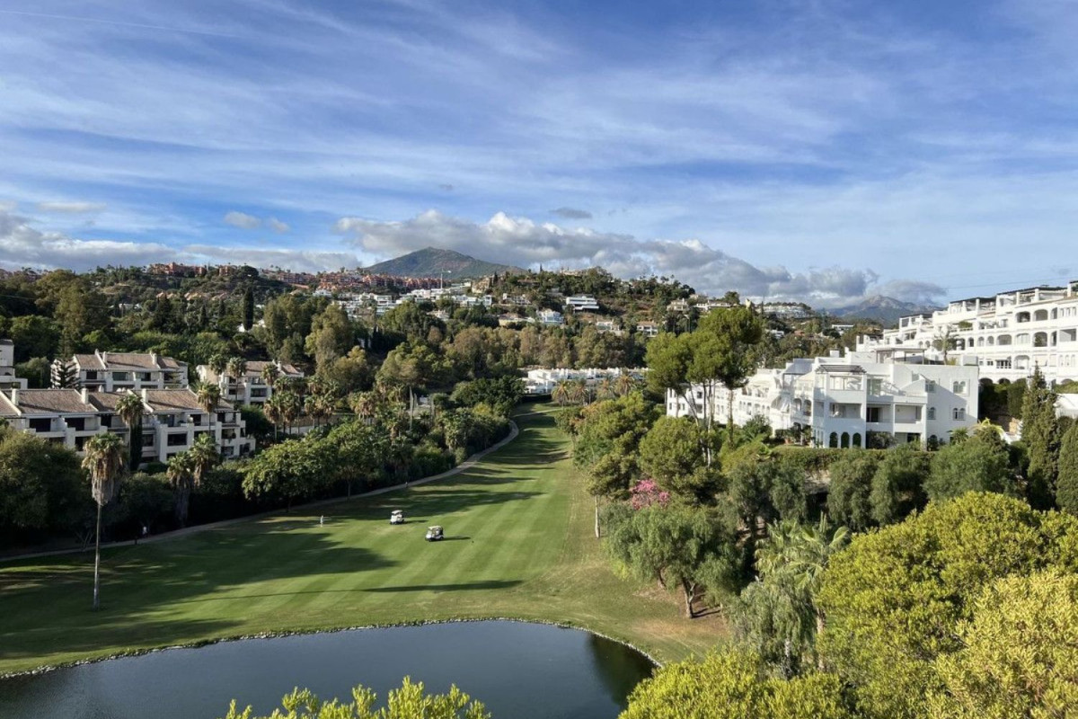 Venta de piso en BALCONES QUINTA DEL GOLF s/n, Benahavís
photo 2