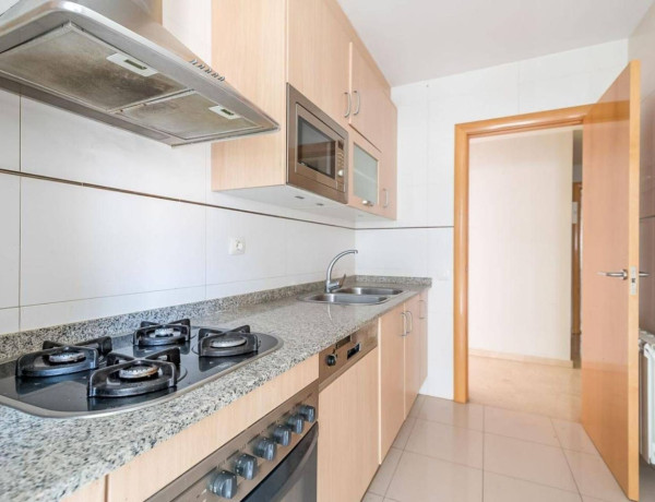 Bajo en venta en  Calle de Josep Carner, Lleida photo 4