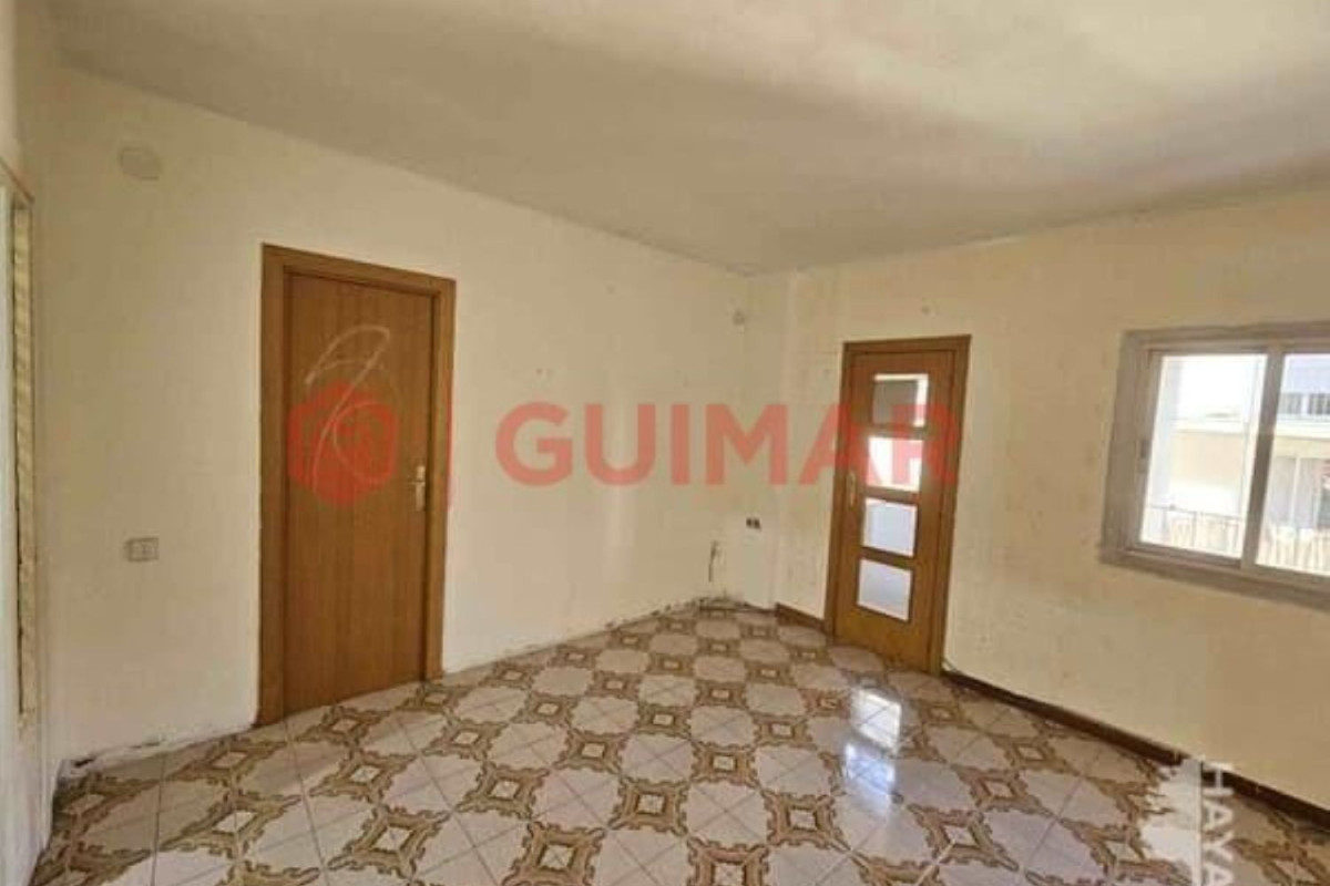 Venta de piso en Can Serra - Pubilla Cases, Hospitalet de Llobregat
photo 1