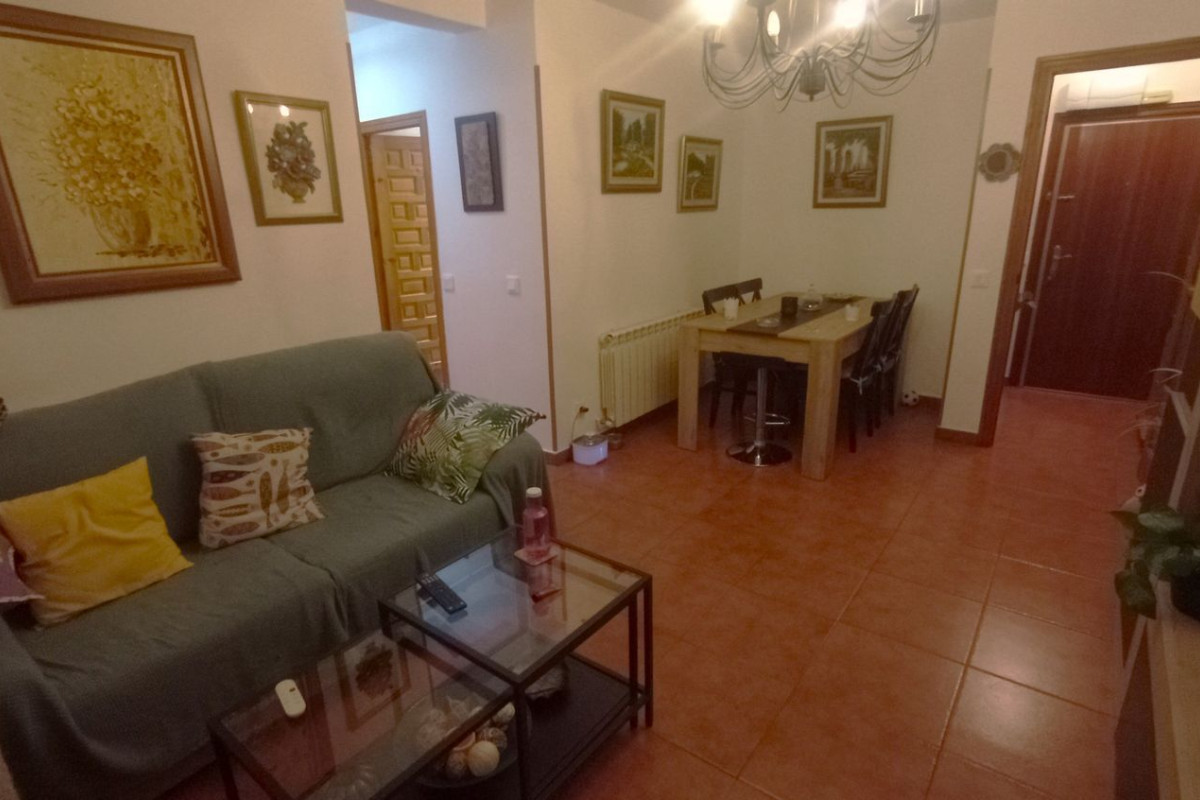Sale of apartment in Calle Licenciado Madrid, 4, Alcalá de Henares
photo 4