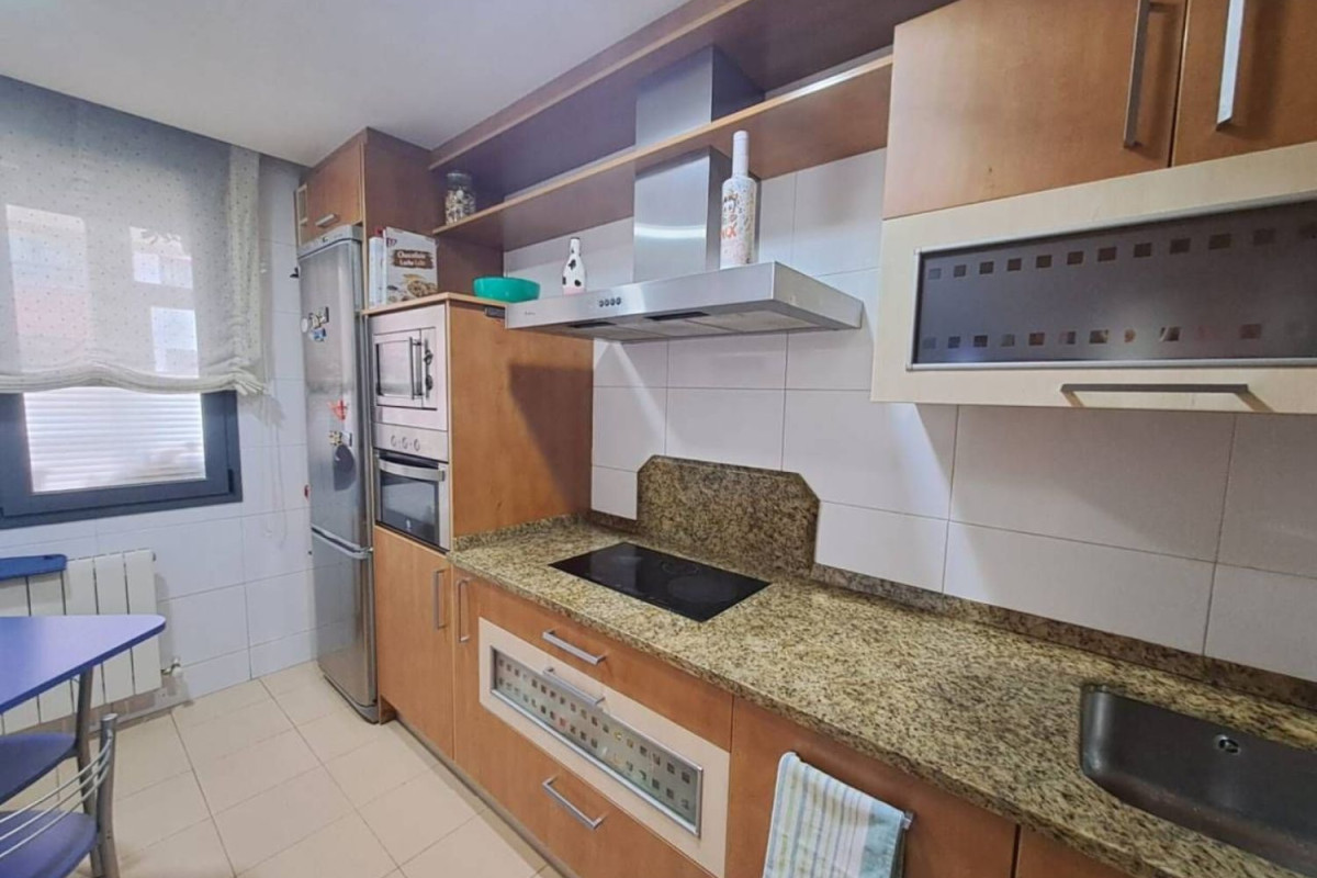 Sale of ground in Calle Esteban Granado, Burgos
photo 3