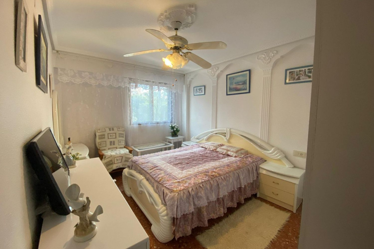 Недвижимость на продажу и в аренду в Испании photo 2