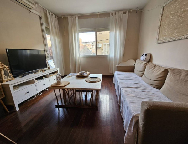 Piso en venta en Calle de Lavoisier, Terrassa thumbnail 1