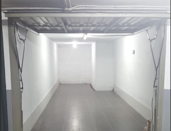 Garaje en venta en  Avenida de Joaquin Fernandez Vallejo , Torrelavega photo 4
