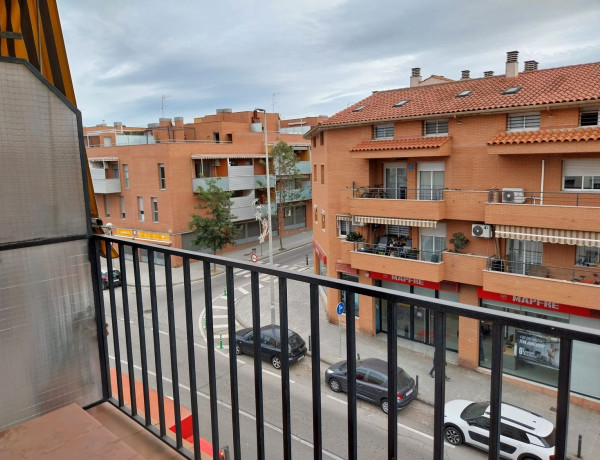 Apartment for sale in  Juan Ramon Jiménez, Rubí photo 2