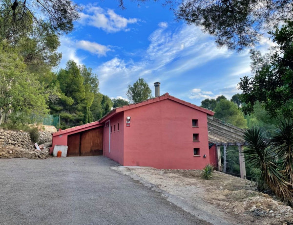 Chalet independiente en venta en  Urbanizaciones , Tortosa photo 4