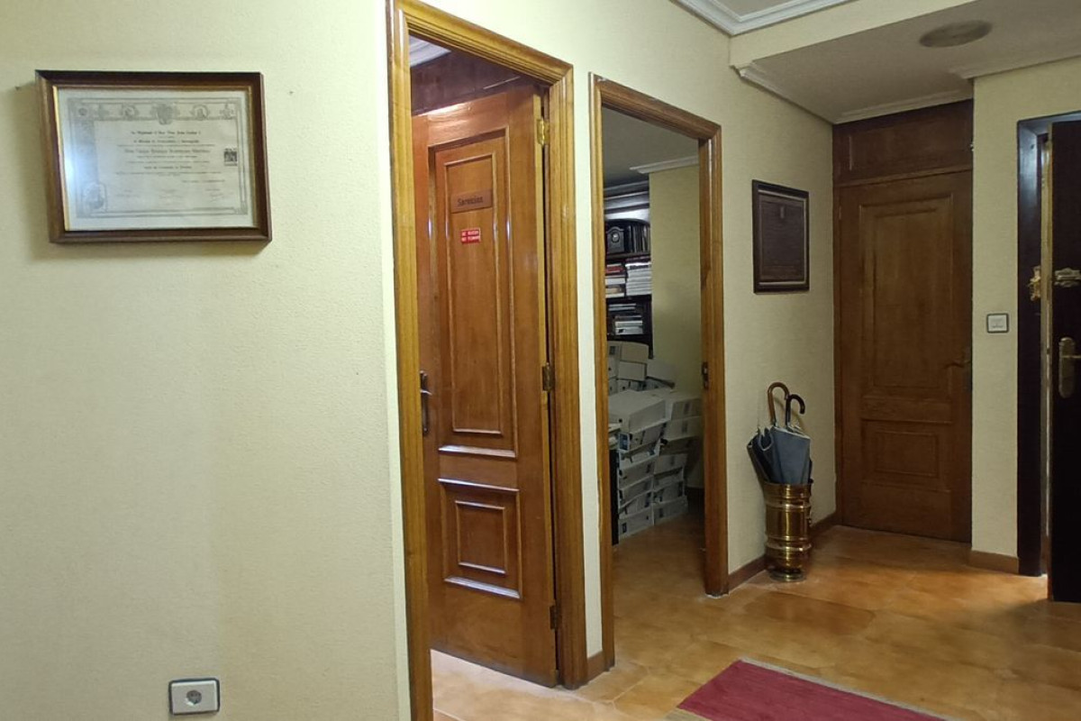 Venta de oficina en Calle de María Berdiales, 7 , Vigo photo 4