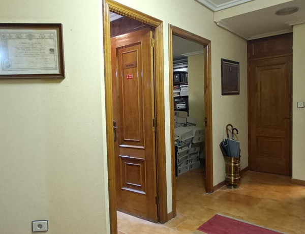 Office for sale at  Calle de María Berdiales, 7 , Vigo photo 4