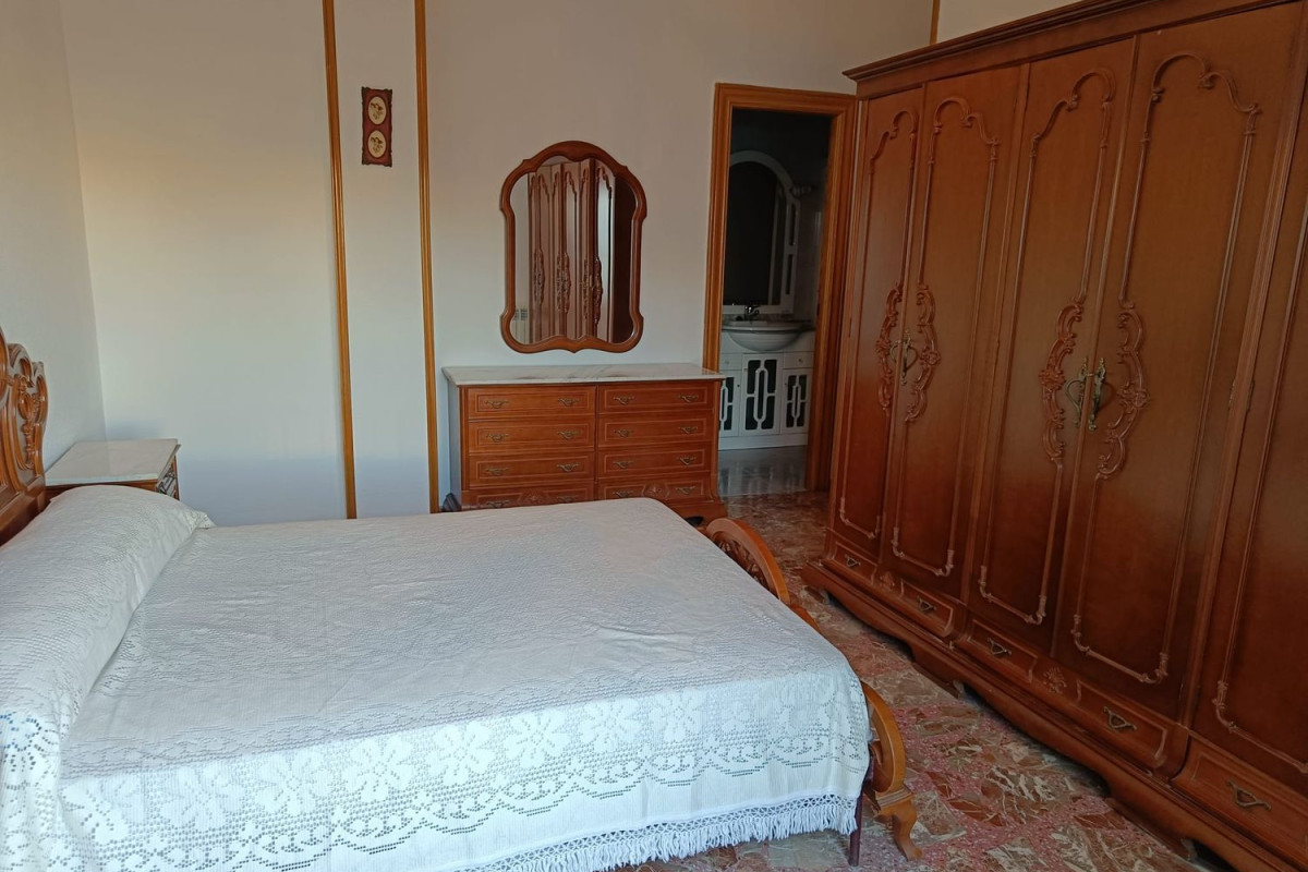 Piso en venta en calle Forjadores, 4, Ubeda
 photo 4