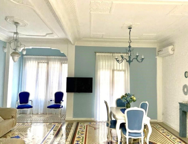 Piso en venta en L'Eixample , València thumbnail 1