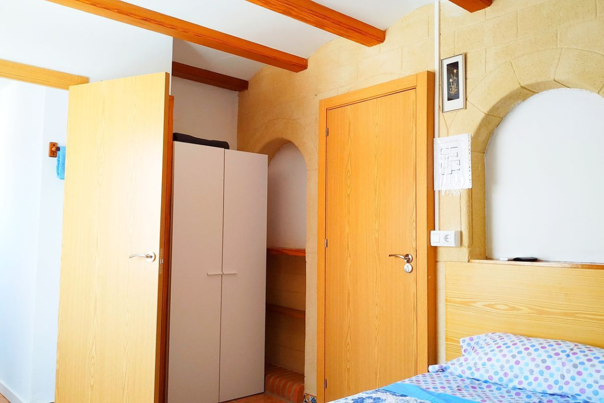 Properties for sale and rent in Spain photo 4