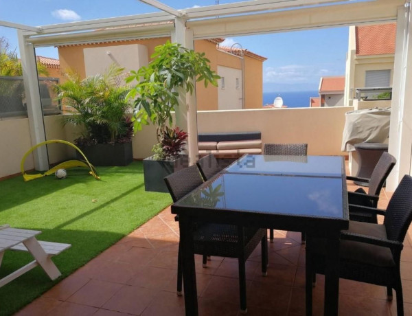Chalet independiente en venta en Calle Alcalde Pedro Acevedo Bisshopp, Santiago del Teide photo 1