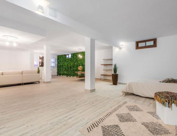 Chalet independiente en venta en  Avenida Ciudad de Barcelona, 1, Vera photo 3