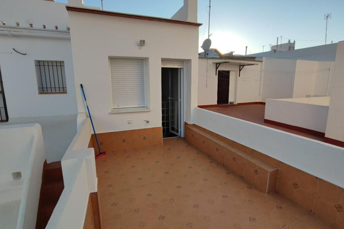 Casa o chalet independiente en venta en calle Monjas, Lepe
photo 2