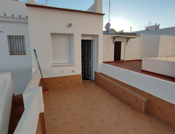Chalet independiente en venta en , Lepe thumbnail 1