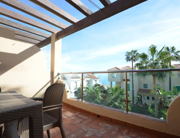 Penthouse for sale in  Urbanizacion Diamante, Casares photo 1