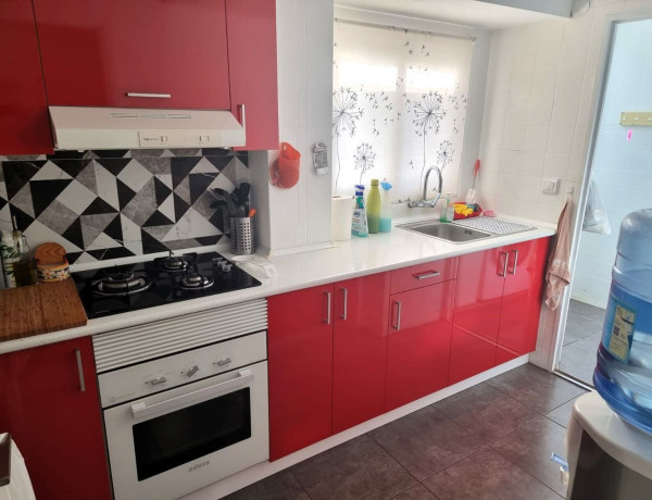 Продажа квартиры в  Calle Ròtova, Gandia photo 1